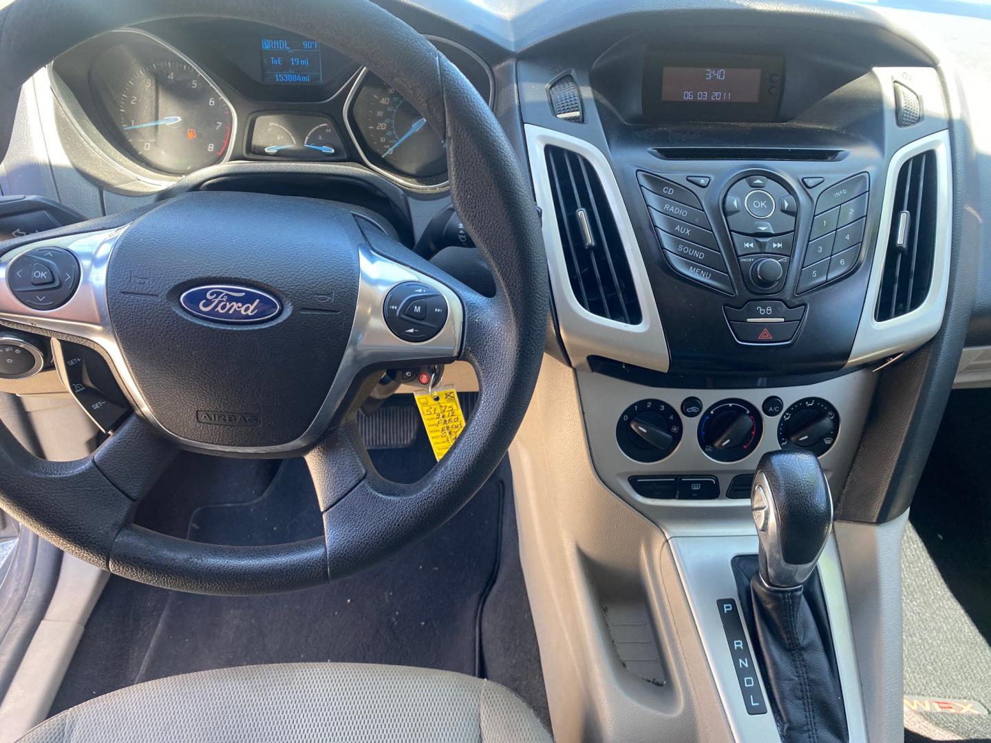 2012 Ford Focus (1FAHP3K28CL) , AUTOMATIC transmission, located at 44356 Date Ave., Lancaster, CA, 93534, (661) 945-6555, 34.688919, -118.139374 - Photo#2